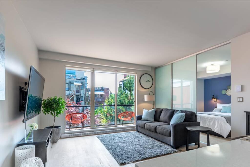 Clean 3Rd Floor Executive 1 Bedroom Apt In Old Town China Town Victoria Kültér fotó